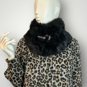 NWOT Surrell Faux Fox Neck Wrap